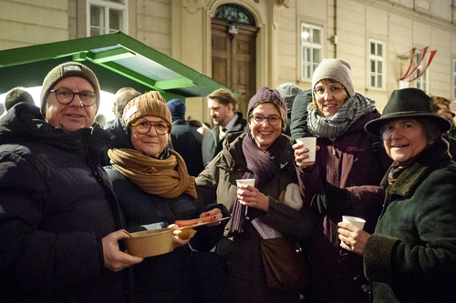 Agape Bischofsweihe / Erzdioezese Wien/ Hafellner Bischofsweihe Grünwidl
